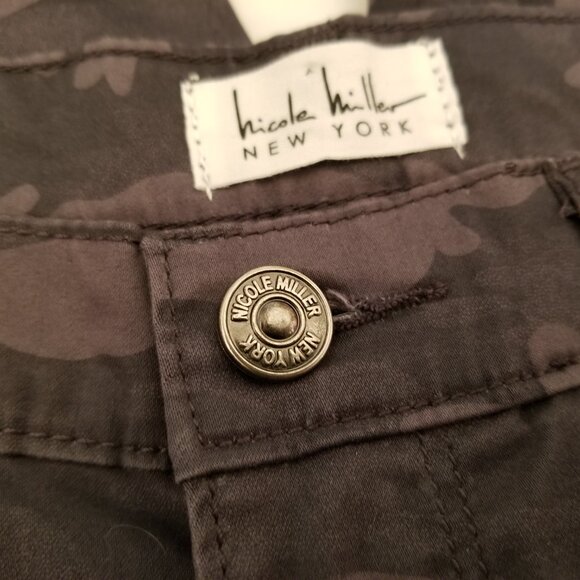 Nicole Miller Soho High Rise Skinny Grey & Black Camouflage Denim Jeans Size 8 - Picture 7 of 9